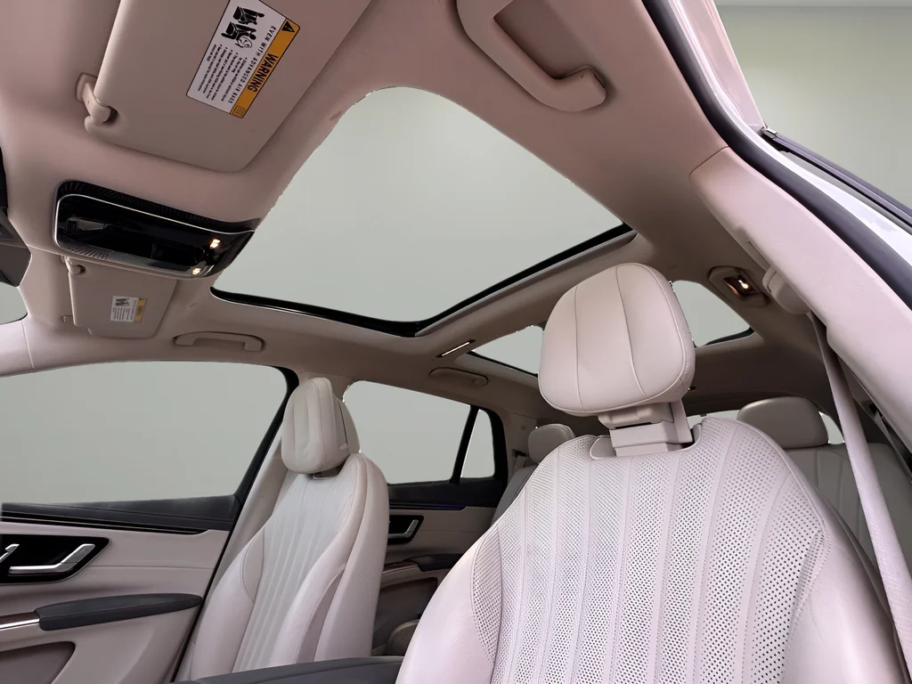 Used 2023 White Mercedes-Benz 450 image 19