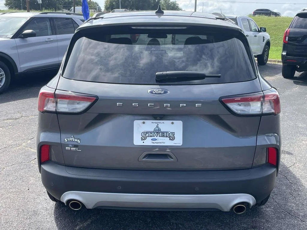 Used 2022 Gray Ford SEL image 4