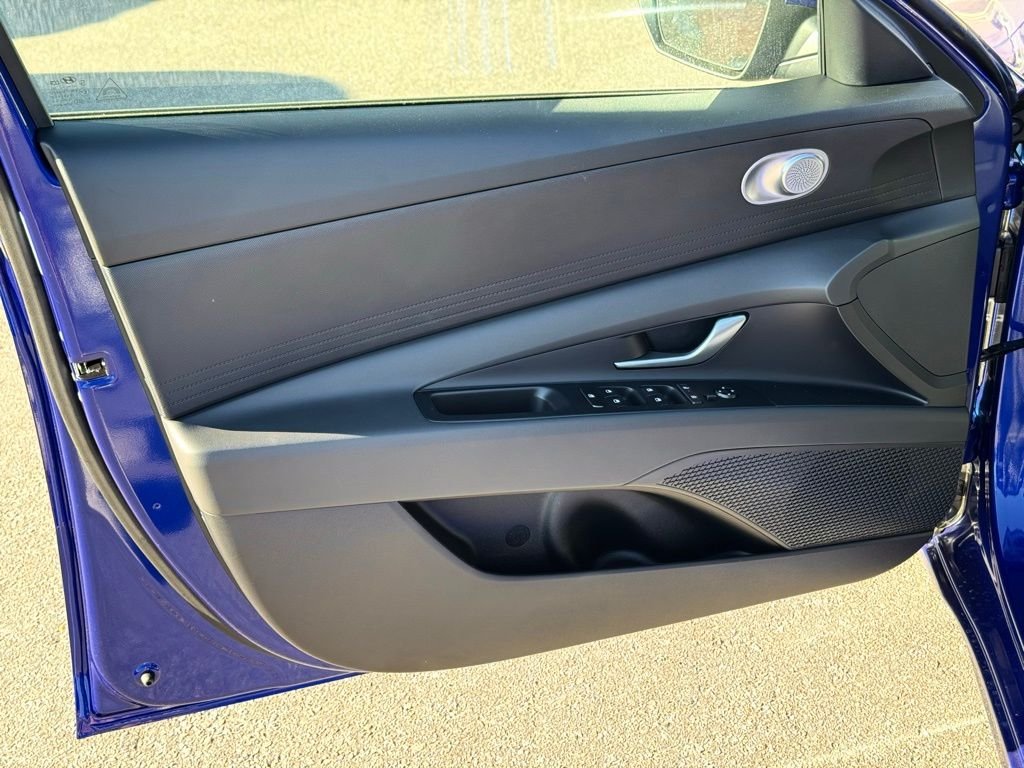 Certified Used 2026 Blue Hyundai SE image 19