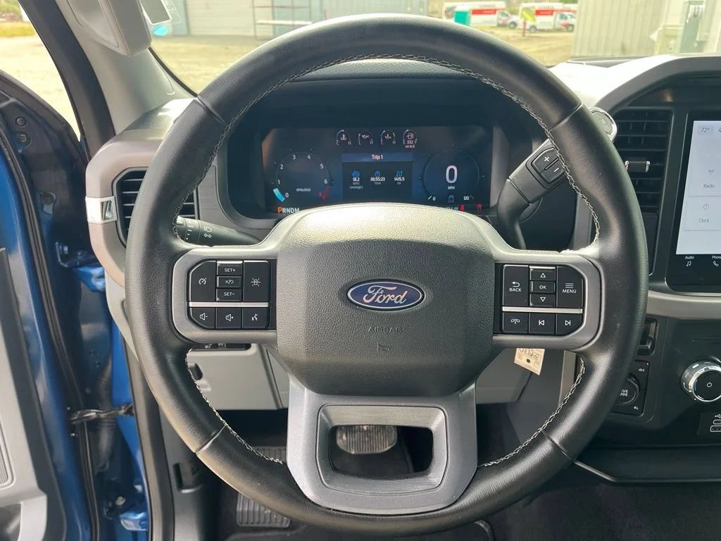 Used 2025 Blue Ford XLT image 11