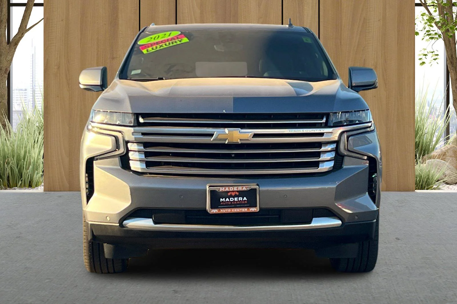 Used 2021 Gray Chevrolet High Country image 9