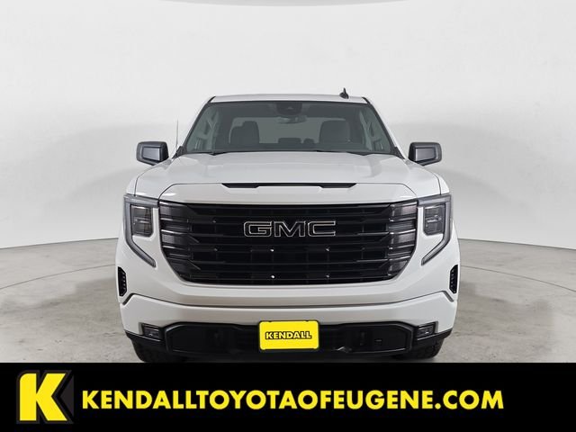 Used 2024 White GMC Elevation image 6