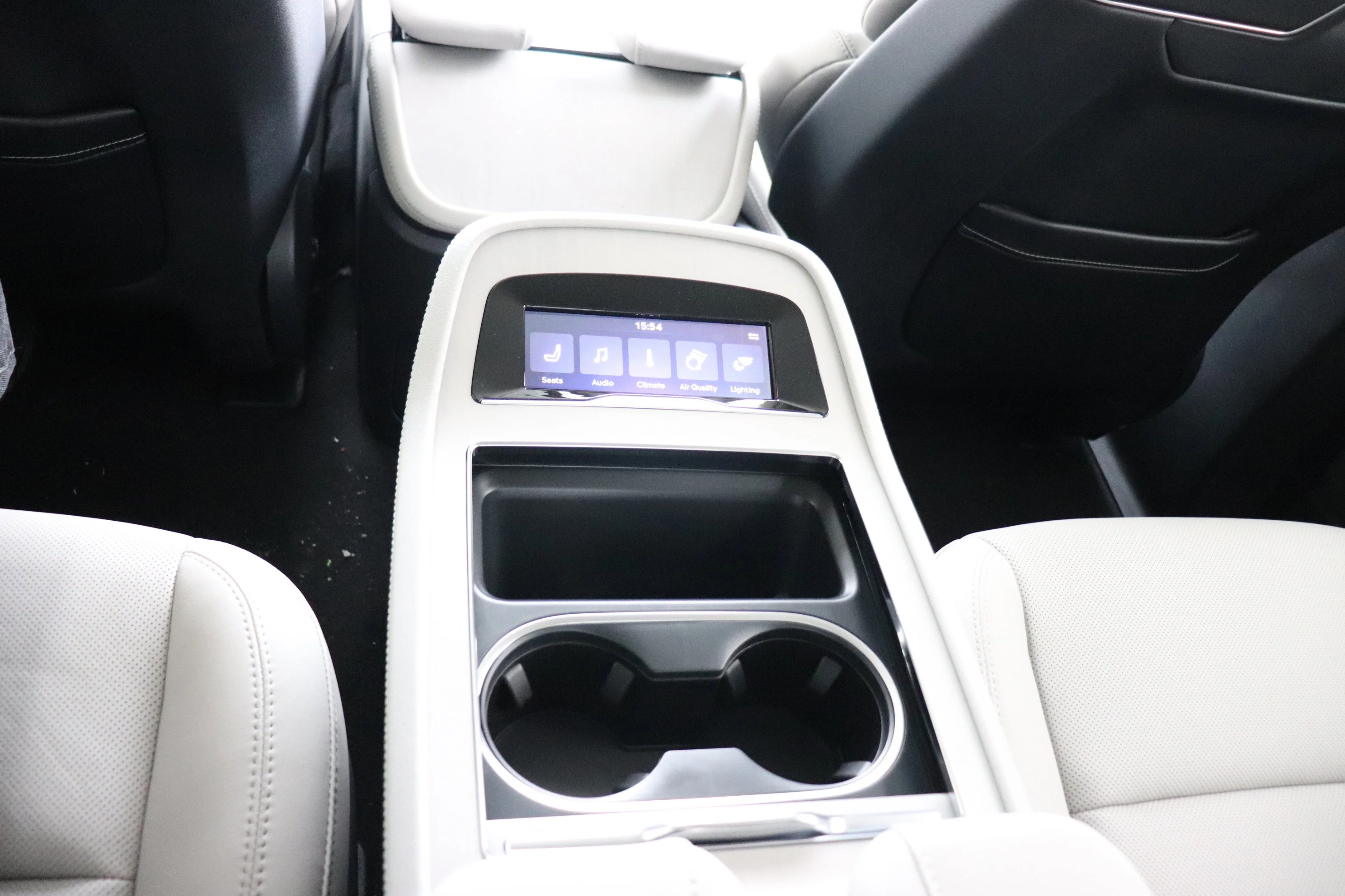 New 2026 PRISTINE WHITE METALLIC 3C Lincoln Reserve image 13