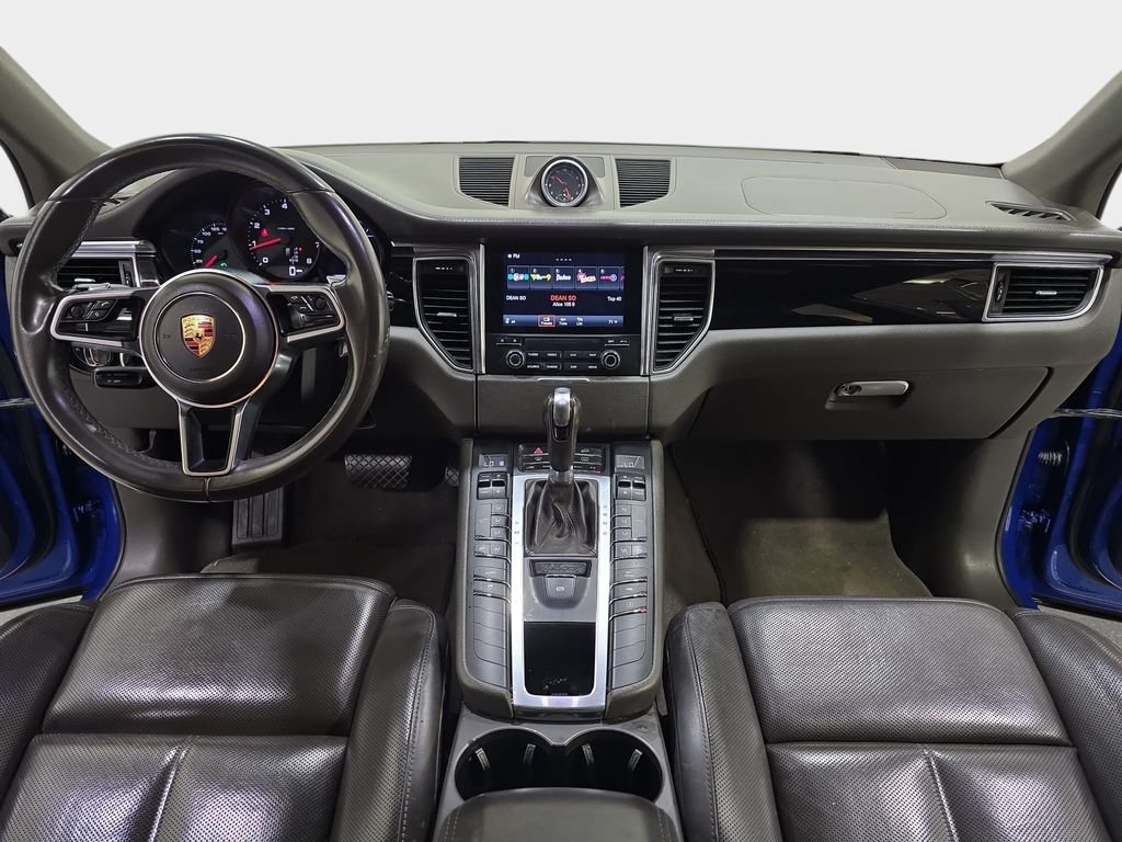 Used 2017 Blue Porsche Base image 10
