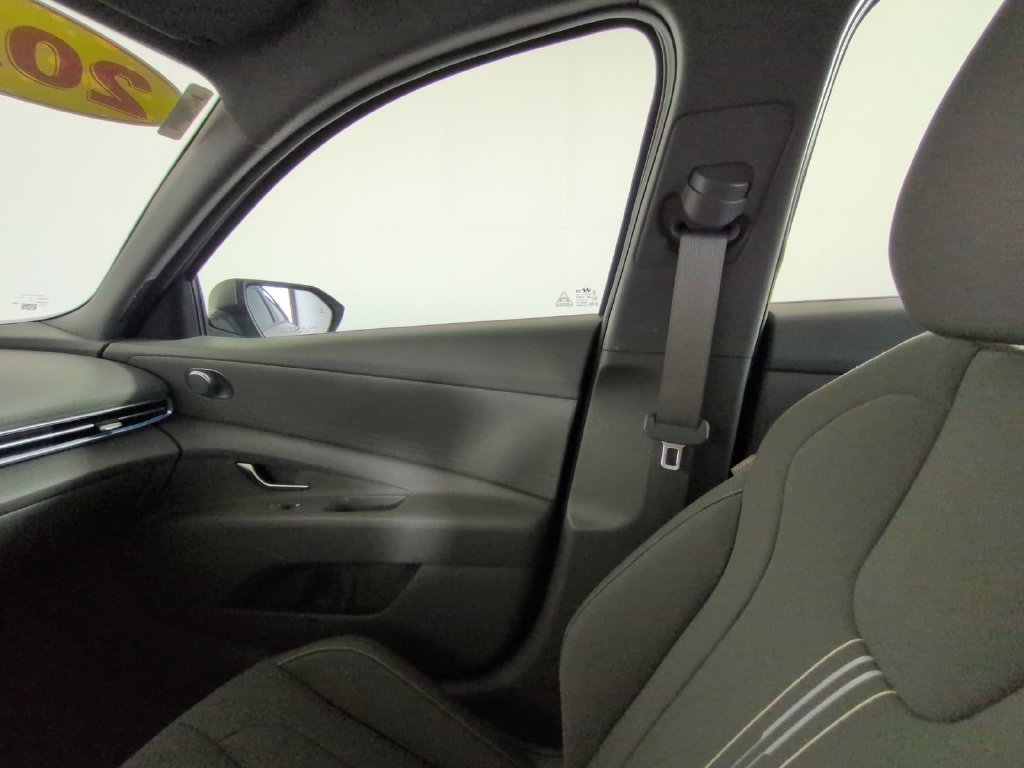 2024 Hyundai Elantra SEL - Photo 28