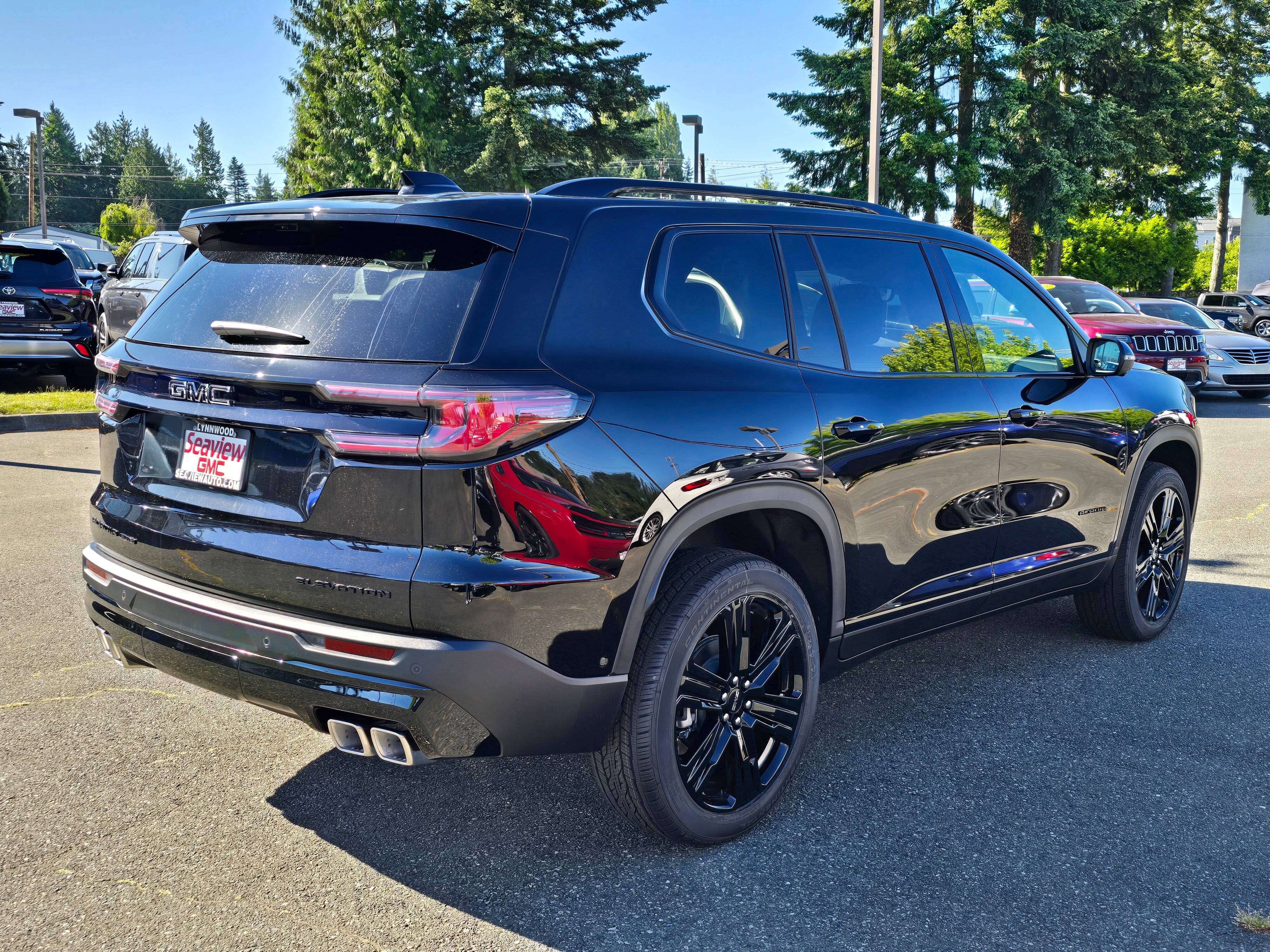 2026 GMC Acadia Elevation - Photo 7