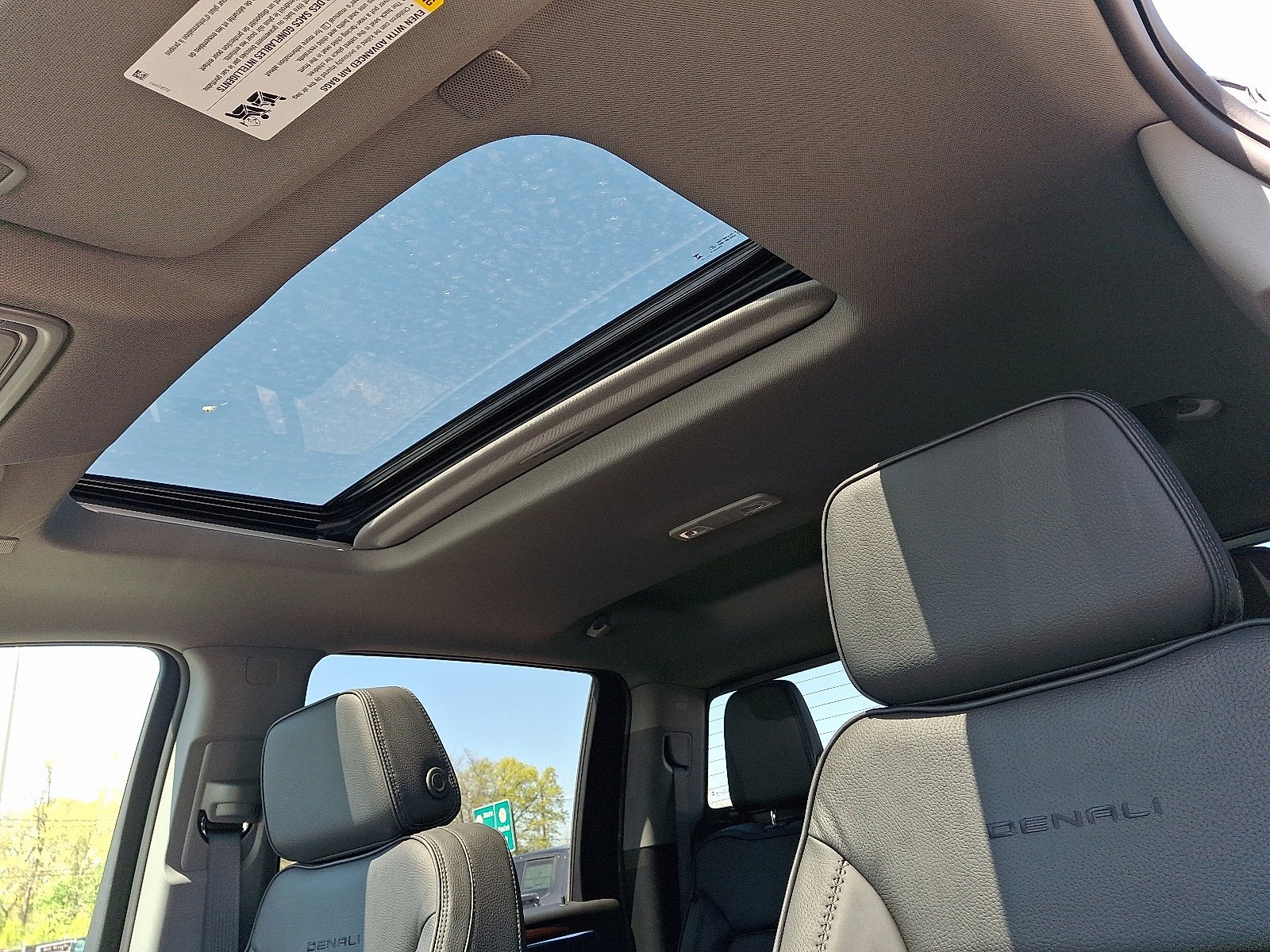 2026 GMC Sierra 2500HD Denali - Photo 9
