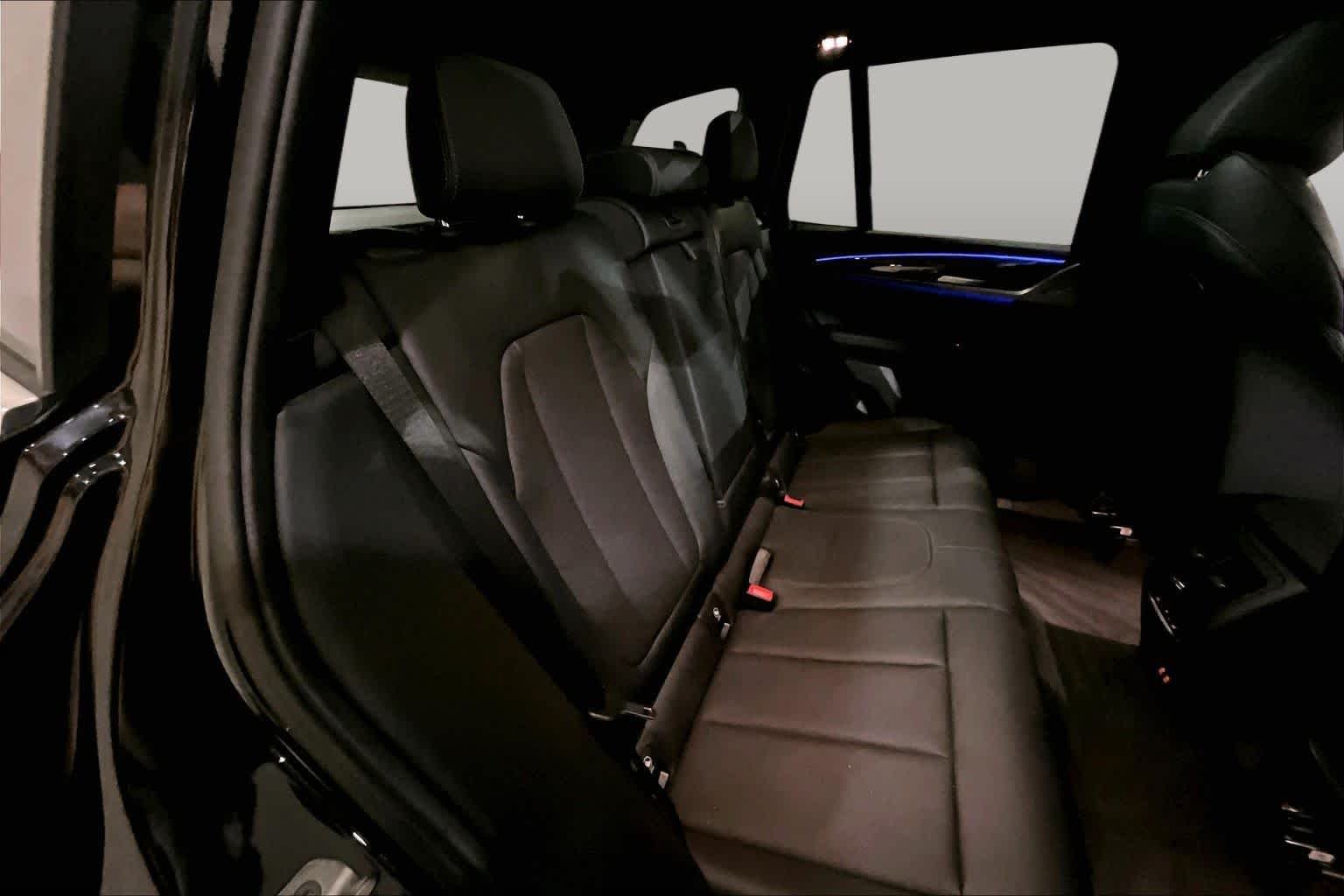 Used 2022 Black Sapphire Metallic BMW xDrive30i image 19