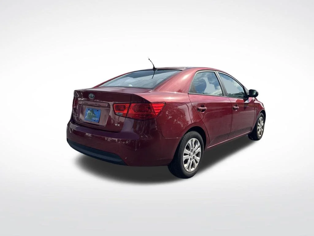 Used 2011 Spicy Red Kia EX image 5