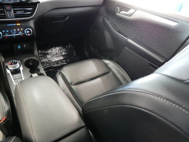 Certified Used 2020 White Metallic Ford SEL image 14