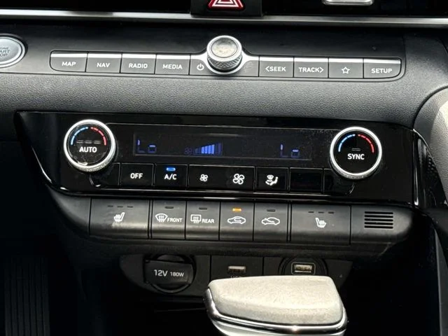 Used 2023 Blue Hyundai SEL image 19