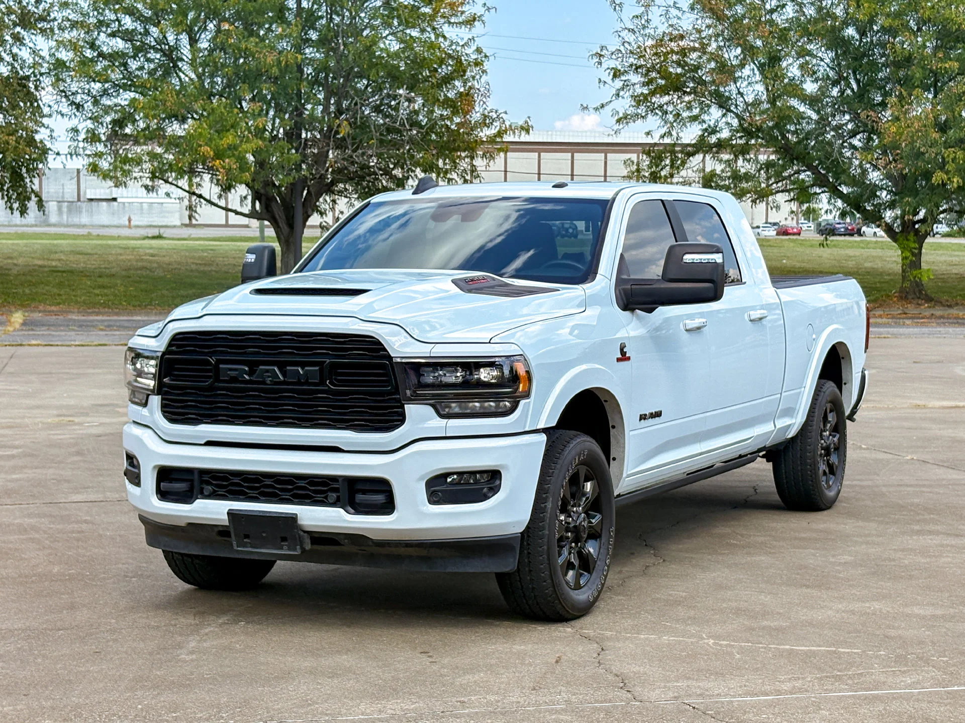 Used 2024 White Ram Limited image 5