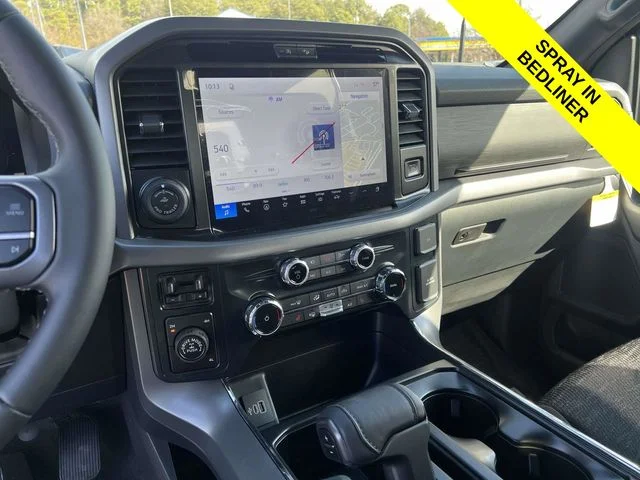 New 2026 Agate Black Metallic Ford XLT image 17