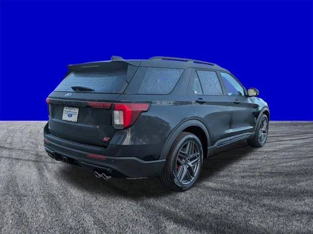 New 2026 Agate Black Metallic Ford ST image 4