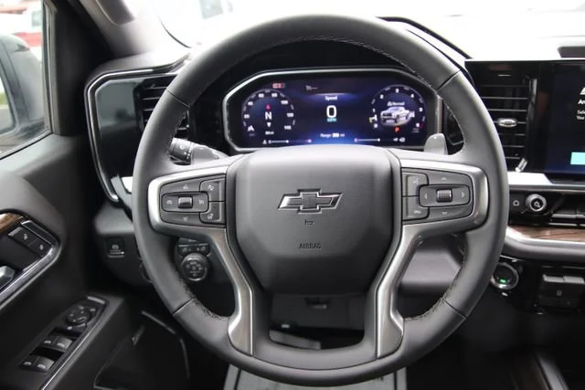 New 2026 Summit White Chevrolet LT Trail Boss image 33