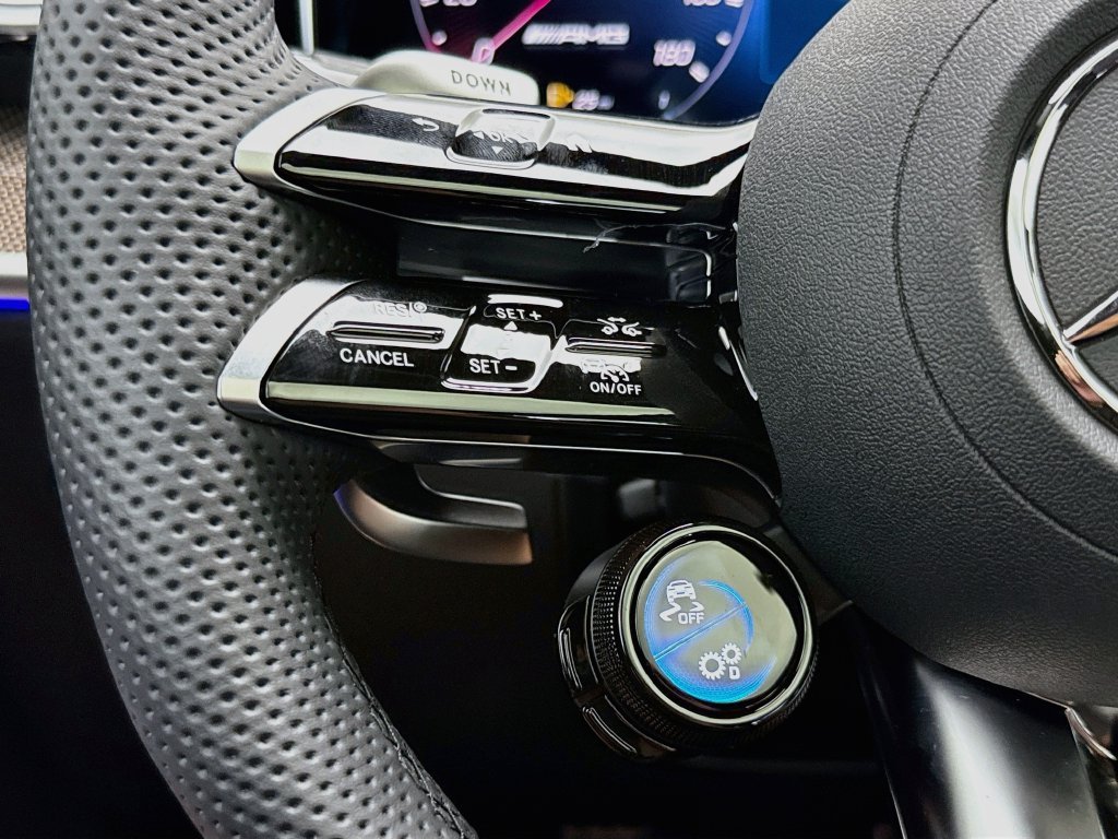 New 2027 Obsidian Black Metallic Mercedes-Benz GLC 53 AMG® image 12
