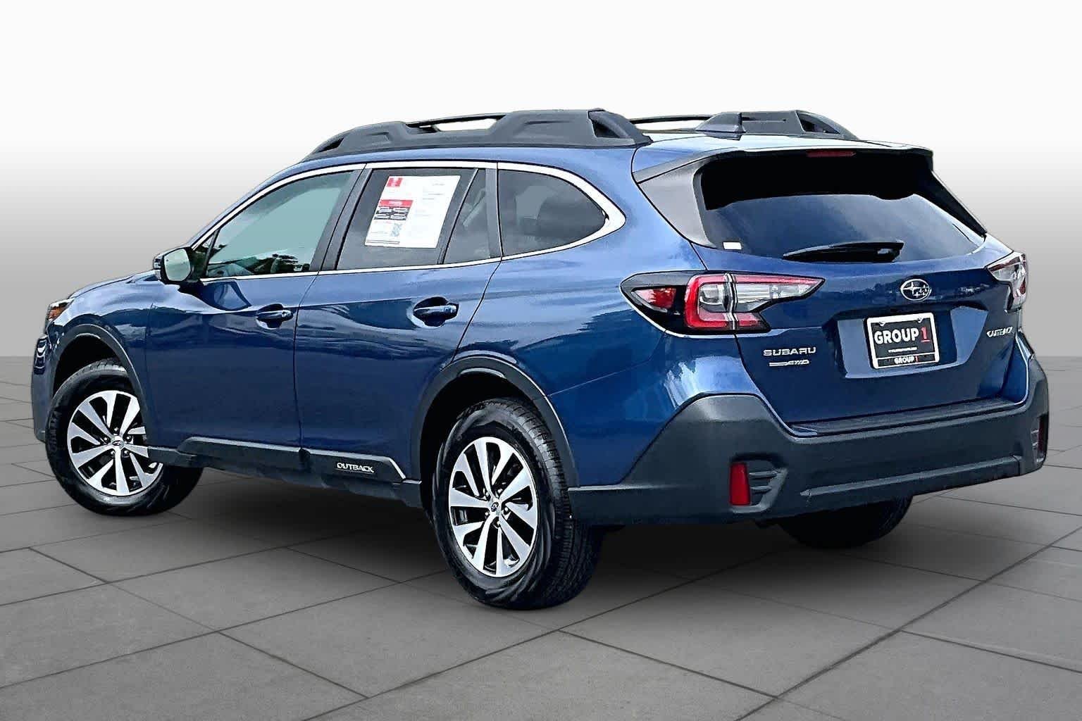 Used 2020 Abyss Blue Pearl Subaru Premium image 12