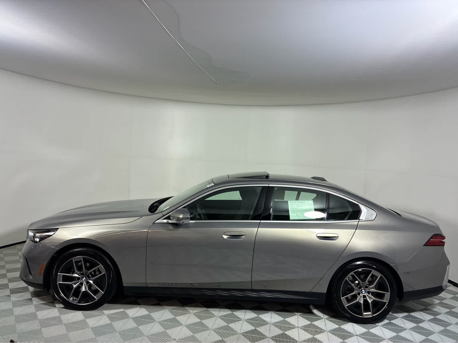 Used 2026 Oxide Grey Metallic BMW 530i xDrive image 4