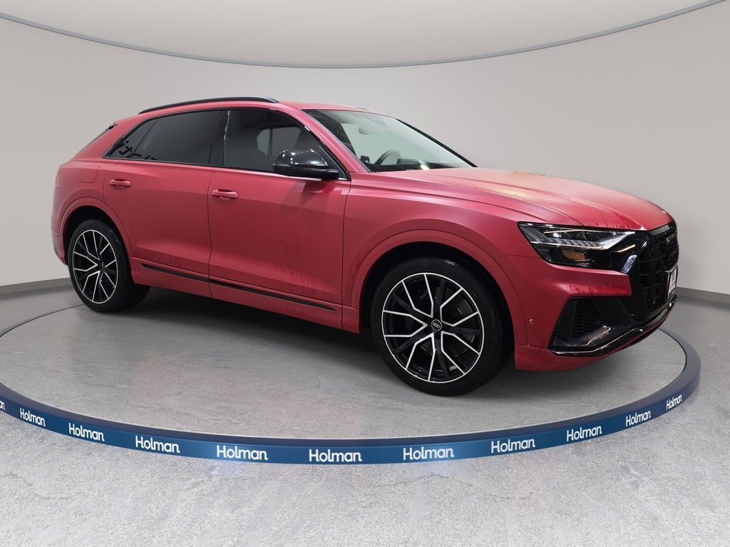 Used 2023  Audi 4.0T Prestige image 5