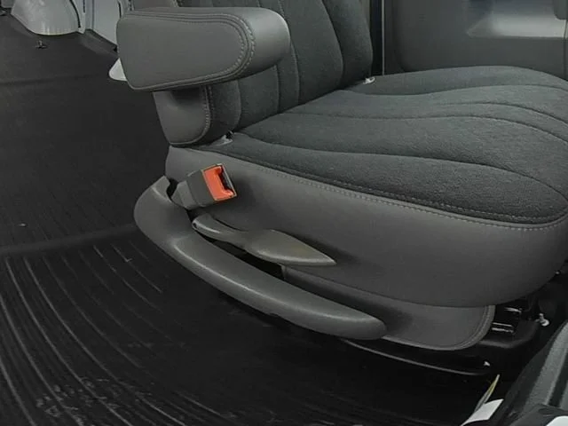 2026 Chevrolet Express Cargo Work Van - Photo 36