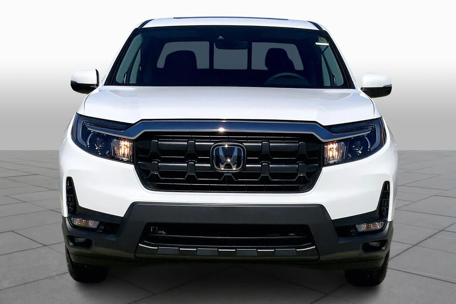New 2026 Platinum White Pearl Honda RTL image 3