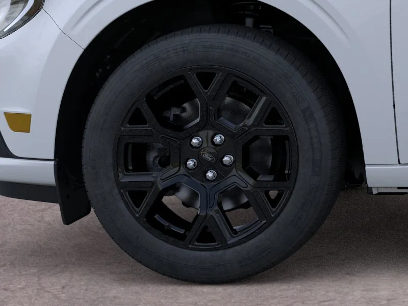 New 2026 Space White Metallic Ford Lobo™ image 20