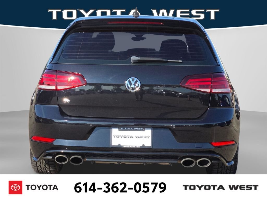Used 2018  Volkswagen DCC & Navigation 4Motion image 7
