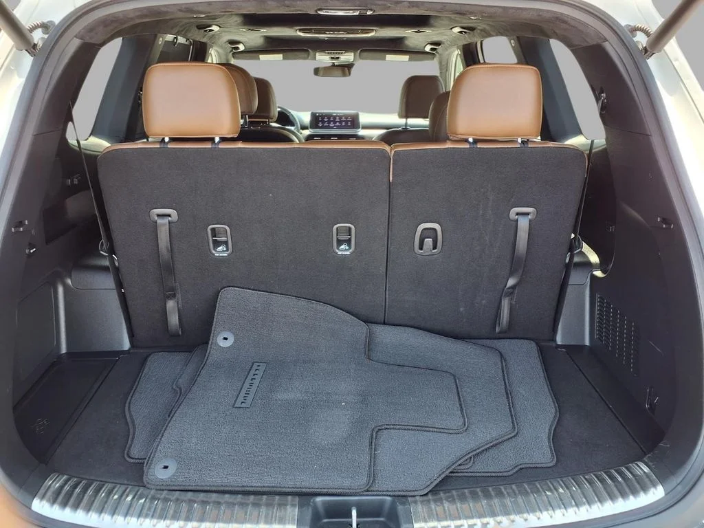 Used 2022 White Kia SX image 27
