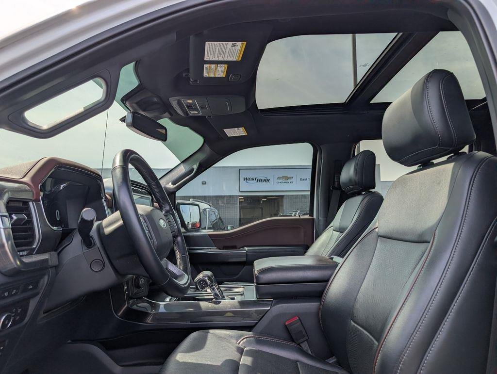Used 2021 Oxford White Ford LARIAT image 9