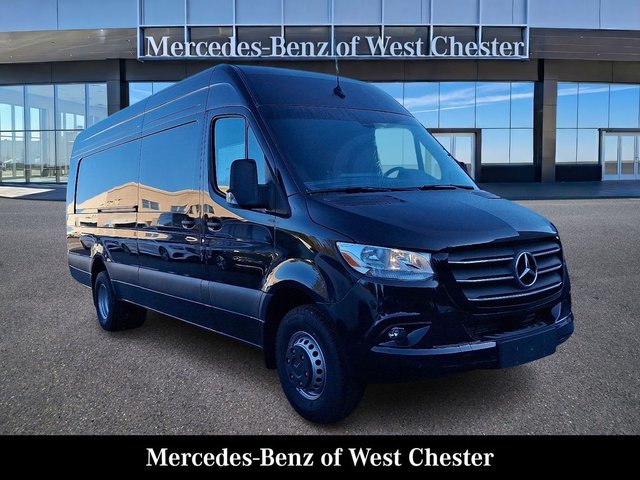 2024 Mercedes-Benz Sprinter 3500 Cargo 170 WB