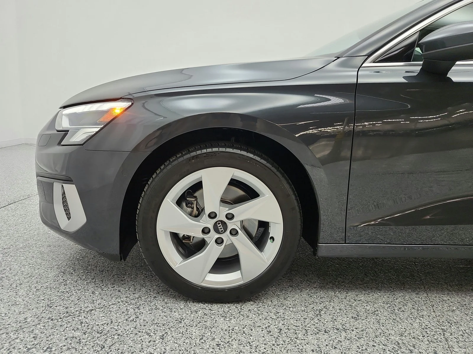 Used 2023 Manhattan Gray Metallic Audi Premium image 30