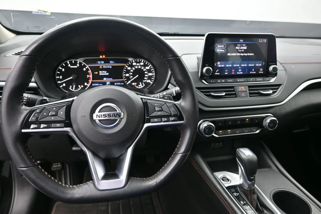 Used 2021 Black Nissan 2.5 SR image 23