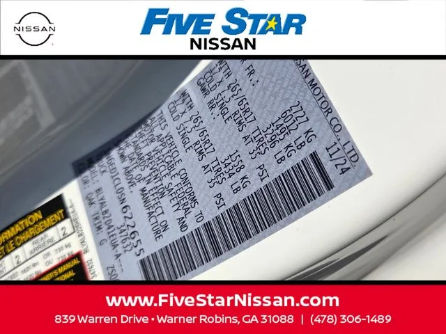 Used 2025 White Nissan SV image 16