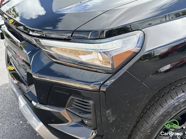 Used 2024 Black Chevrolet Z71 image 9