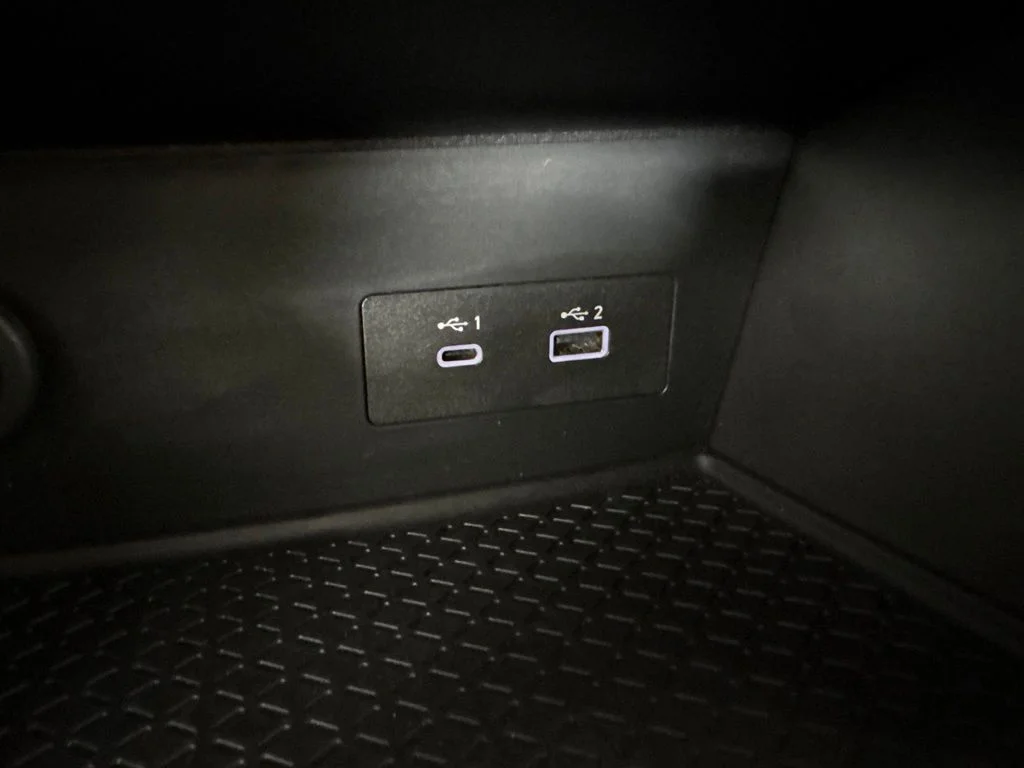 Used 2024 Silver Nissan SV image 32