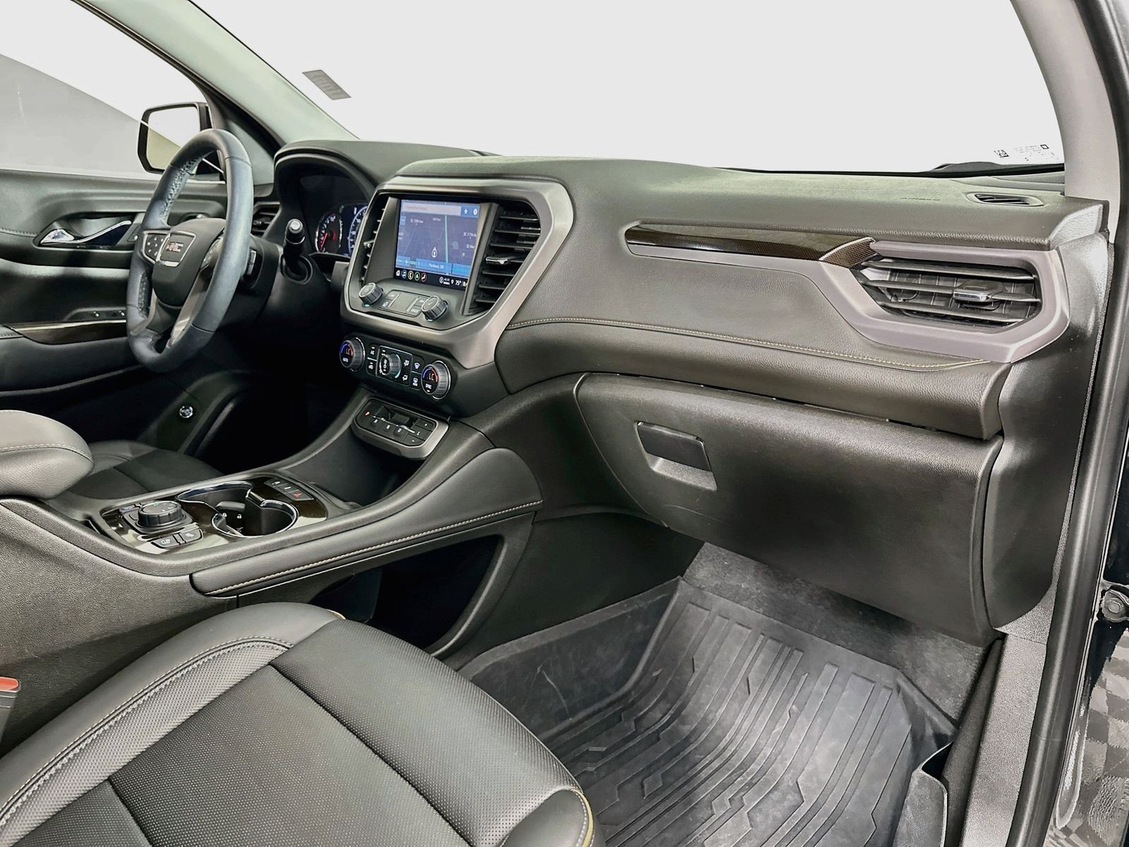 Used 2023 Ebony Twilight Metallic GMC AT4 image 32