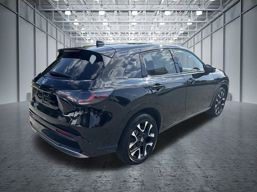 Used 2026 Black Honda EX-L image 10
