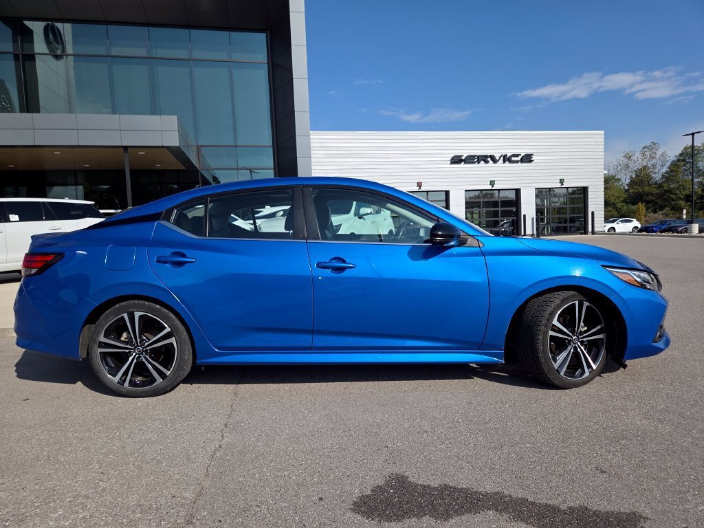 Used 2023 Electric Blue Metallic Nissan SR image 26