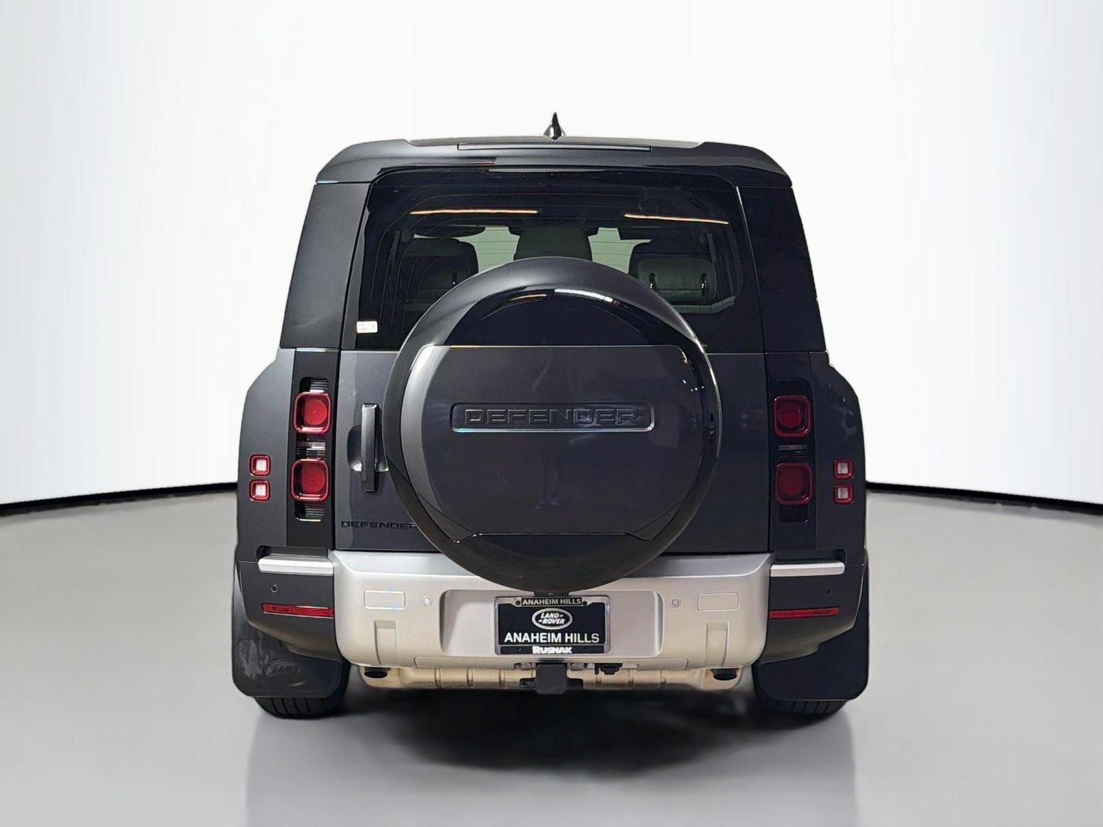 Used 2025 Carpathian Gray Premium Metallic Land Rover S image 4