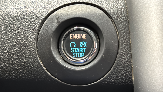 Used 2013 Tuxedo Black Metallic Ford Limited image 23