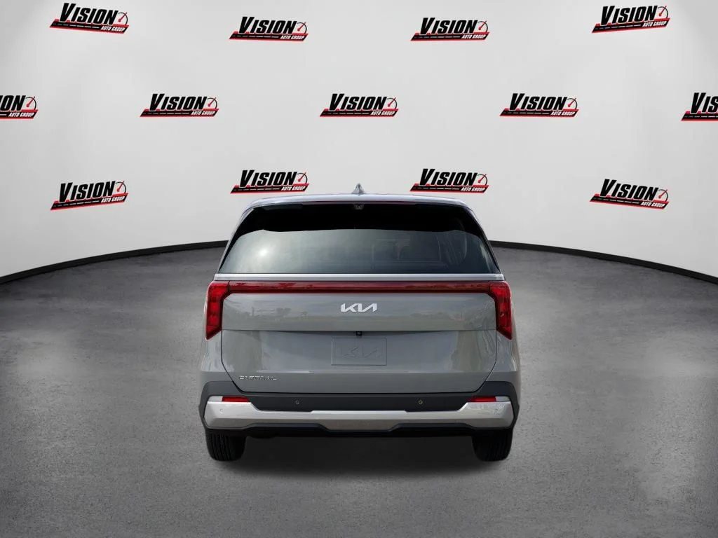 New 2027 White Kia LXS image 5