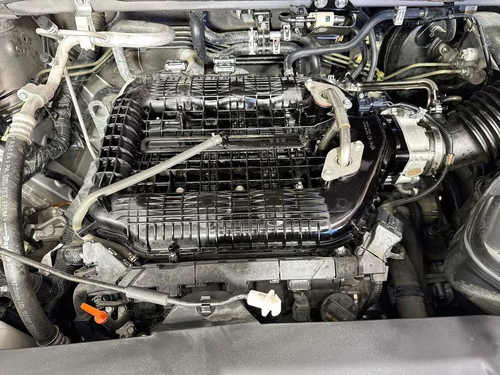 Used 2018 Silver Honda Touring image 41