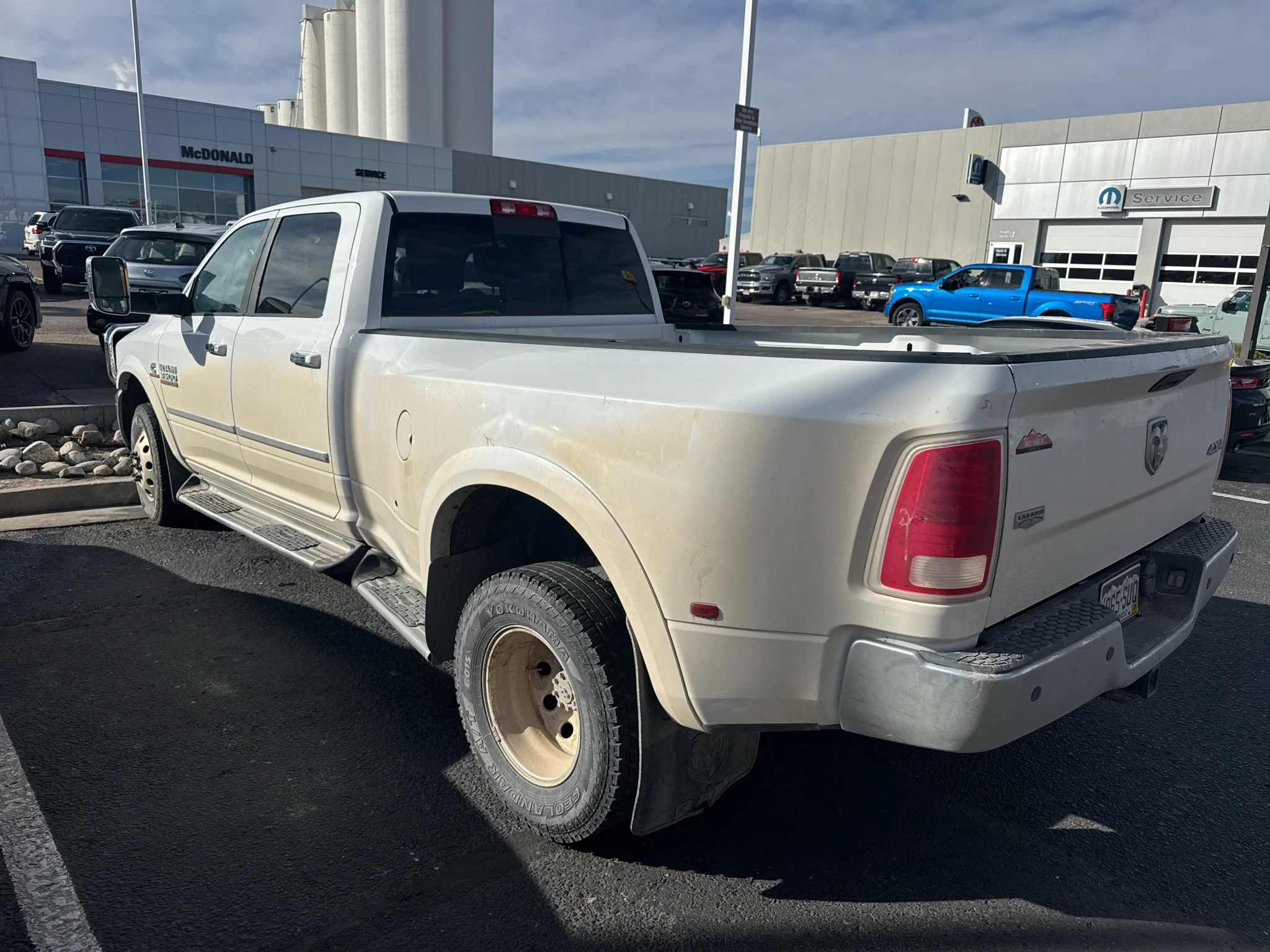 Used 2015 Bright White Clearcoat Ram Laramie image 3