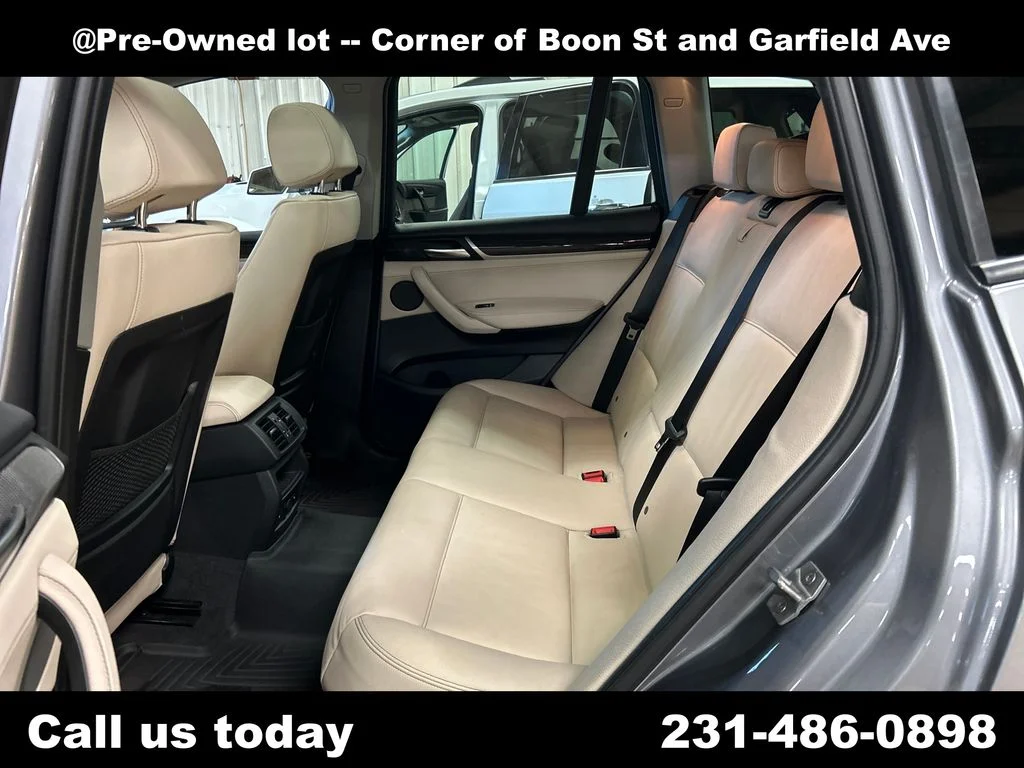 Used 2016 Gray BMW xDrive28i image 21