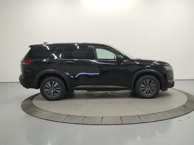 Used 2025 Black Nissan S image 9