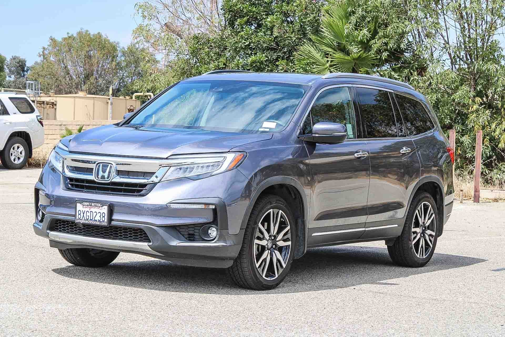 Certified Used 2022 Modern Steel Metallic Honda AWD ELITE image 31