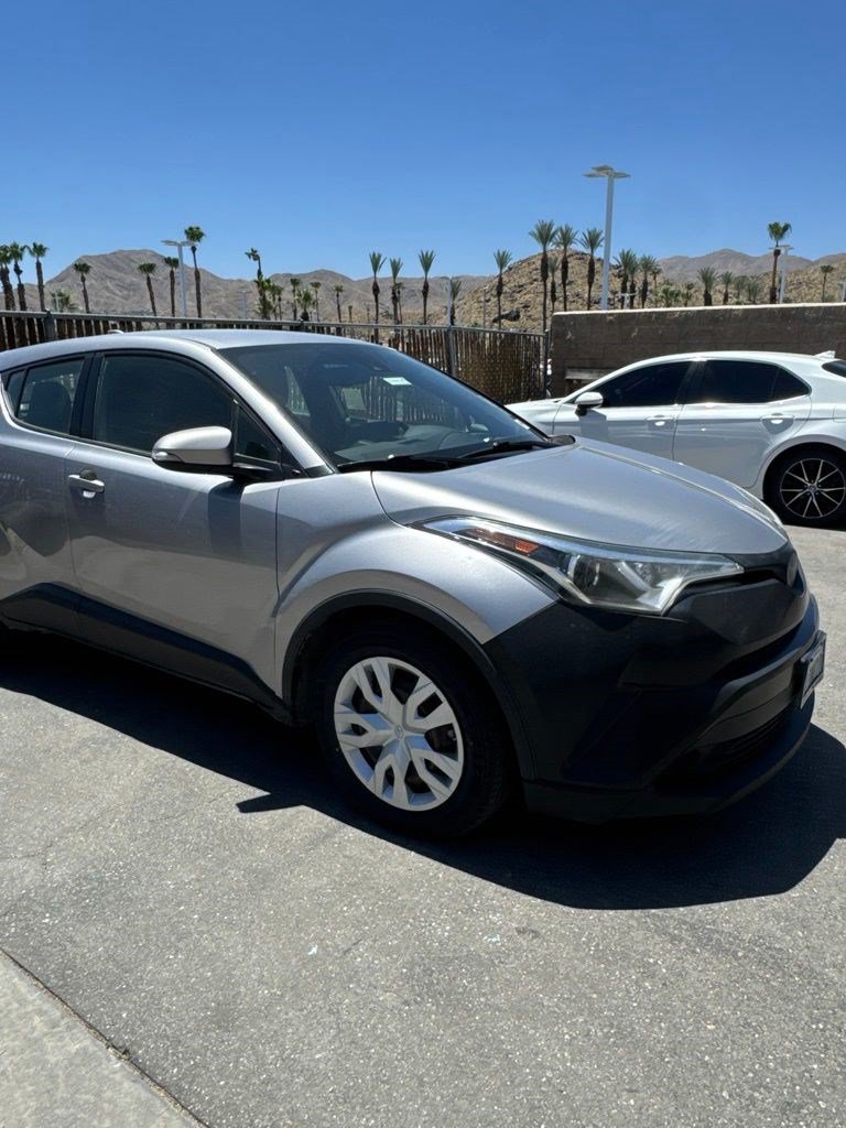Certified Used 2019 Silver Knockout Metallic Toyota LE image 9