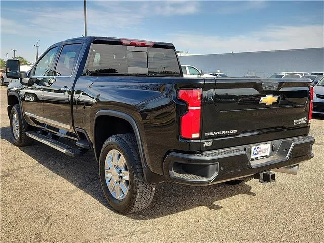 Used 2025 Black Chevrolet High Country 4x4 Crew Cab 6.75 ft. box 159 in. WB image 3