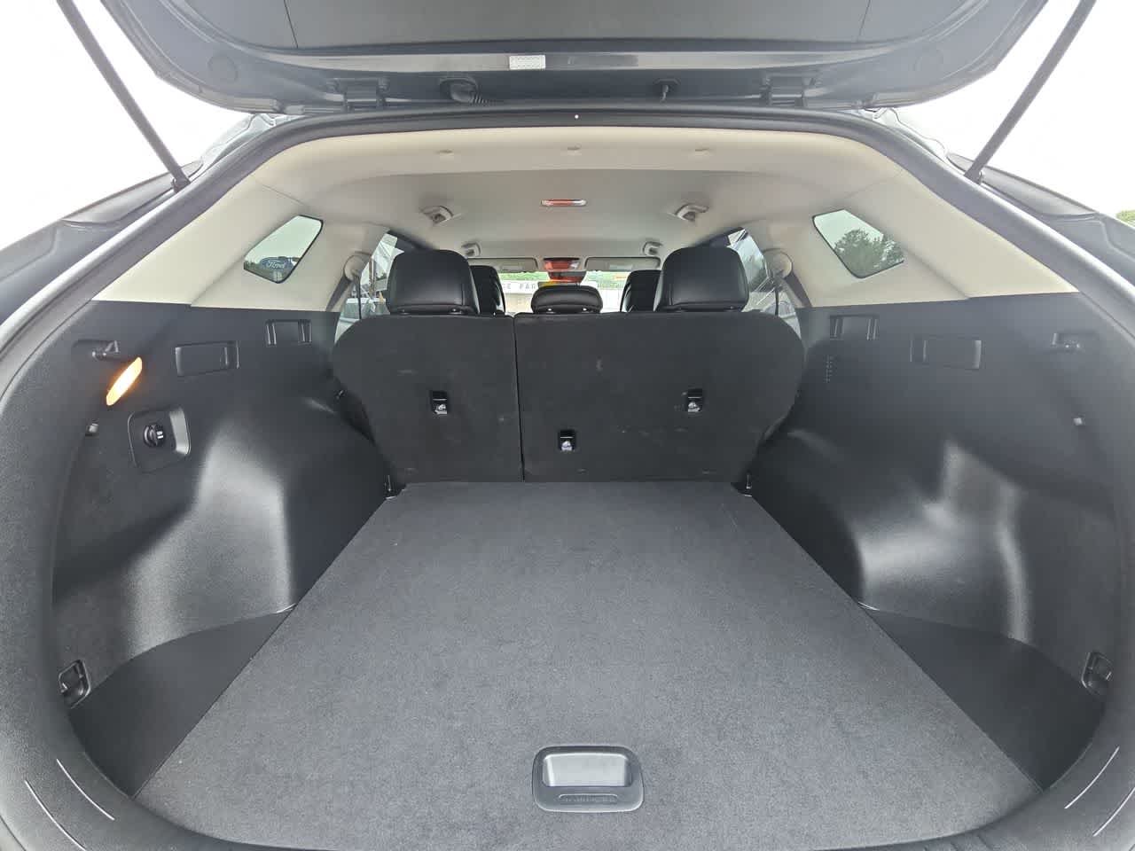 Used 2024 Gravity Gray Kia EX image 15