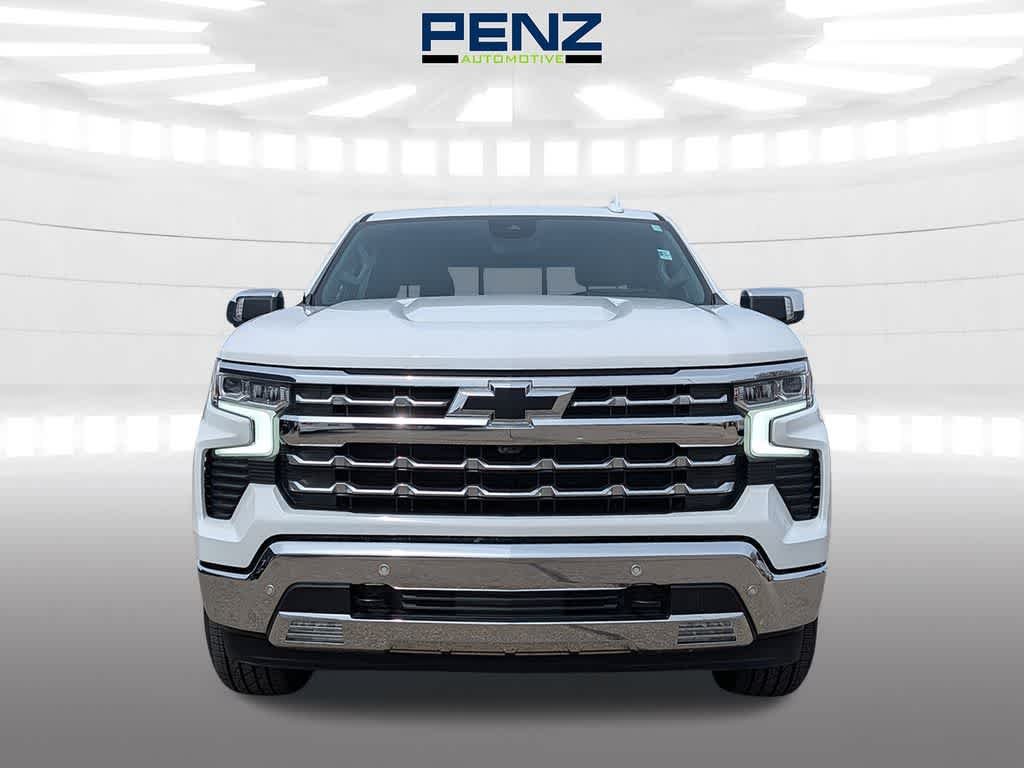 Used 2022 Chevrolet Silverado 1500 LTZ with VIN 2GCUDGED5N1517090 for sale in Spring Valley, Minnesota